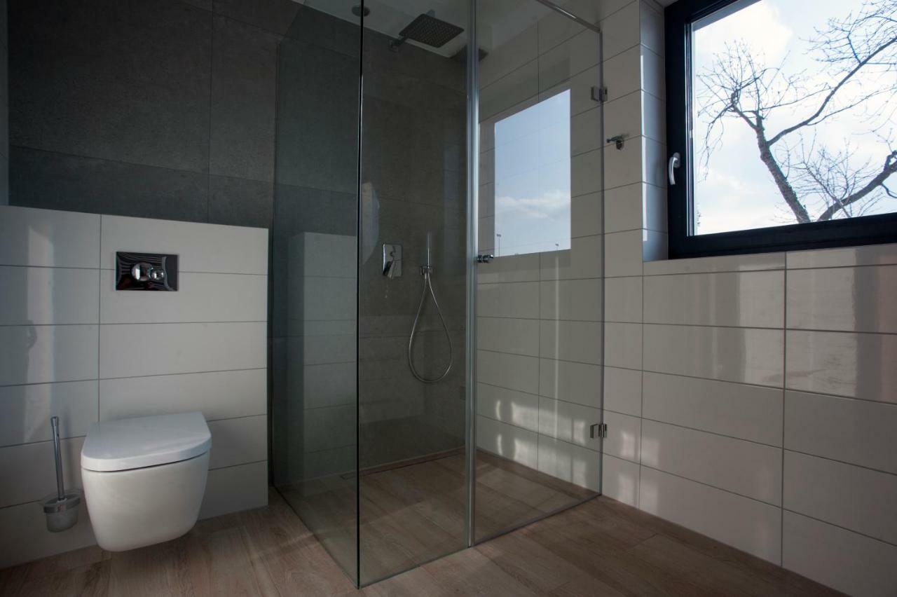 Jks Barlomino Apartamento Exterior foto